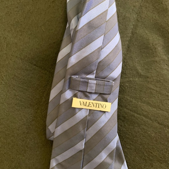 Valentino purple silk tie - Picture 6 of 7